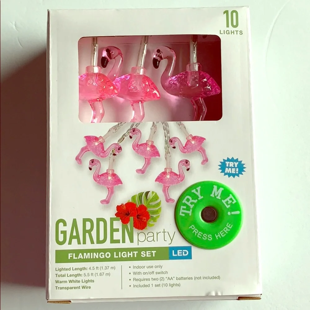 NWT Flamingo light set, 5.5 ft